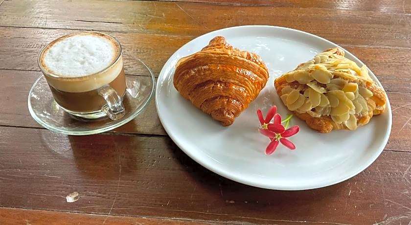 Araya Boutique Hotel