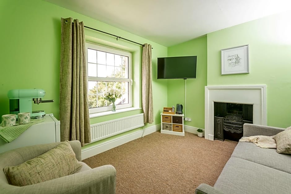 Rising Sun Pub, Restaurant and Rooms