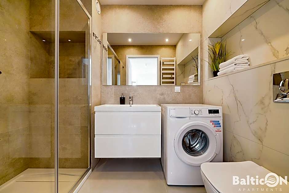 Apartamenty BalticON Westin House -luksusowy 70m2 , basen pool, sauna, parking inklusive