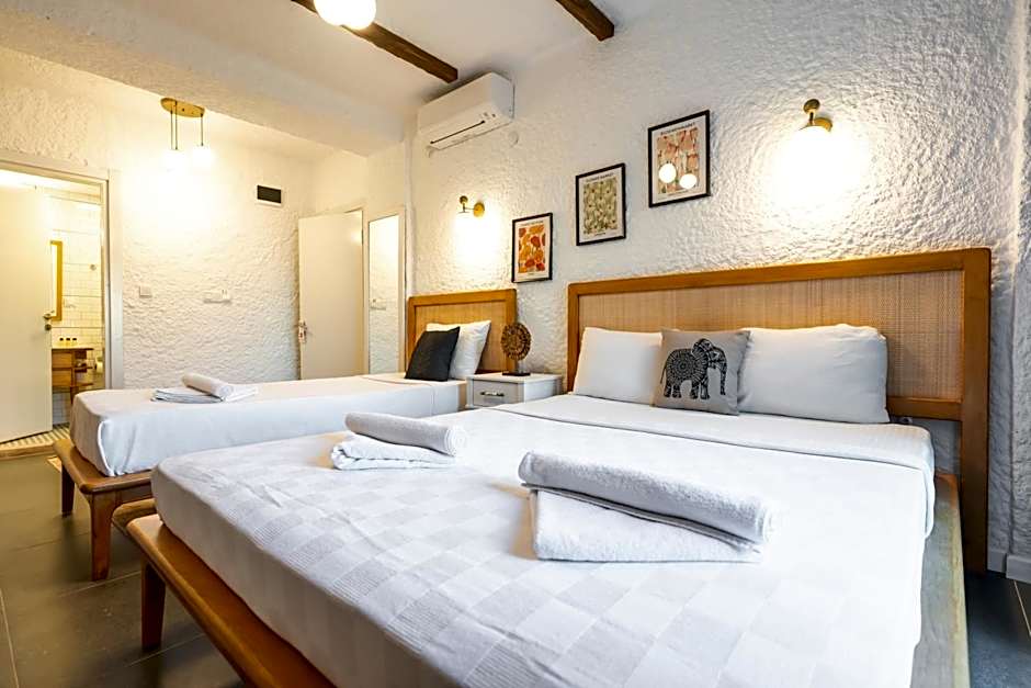 The Comelly Alaçatı