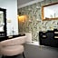 Woodlands Lodge Hotel