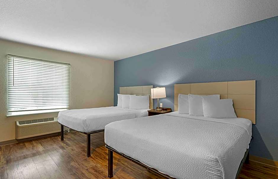 Extended Stay America Select Suites - Tampa - Northeast