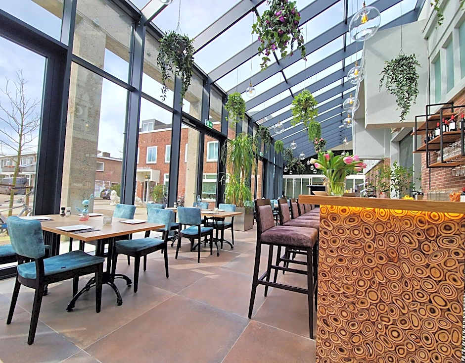 Chassé Hotel Residency