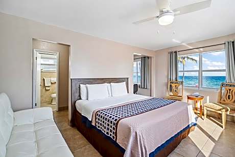 King Suite with Ocean View