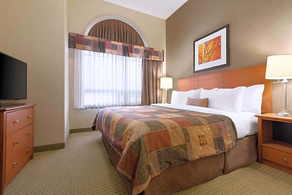 Ramada by Wyndham Drayton Valley