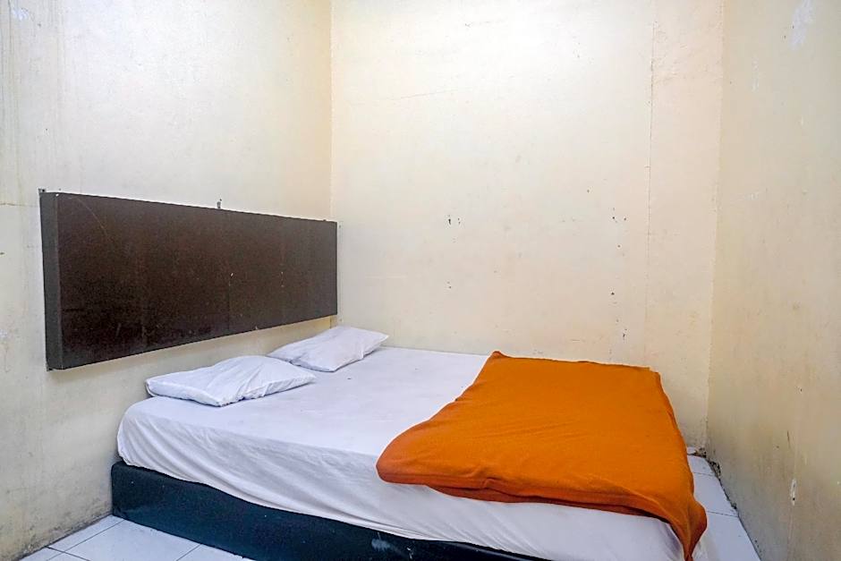 RedDoorz @ Simpang Pos Medan