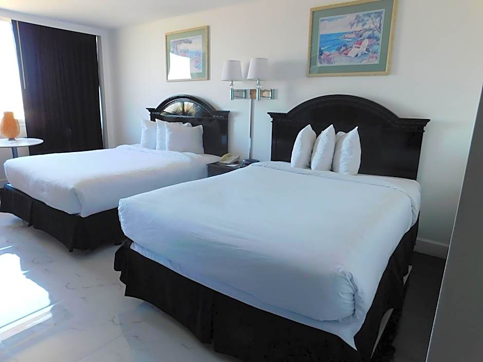 Ramada by Wyndham North Bergen