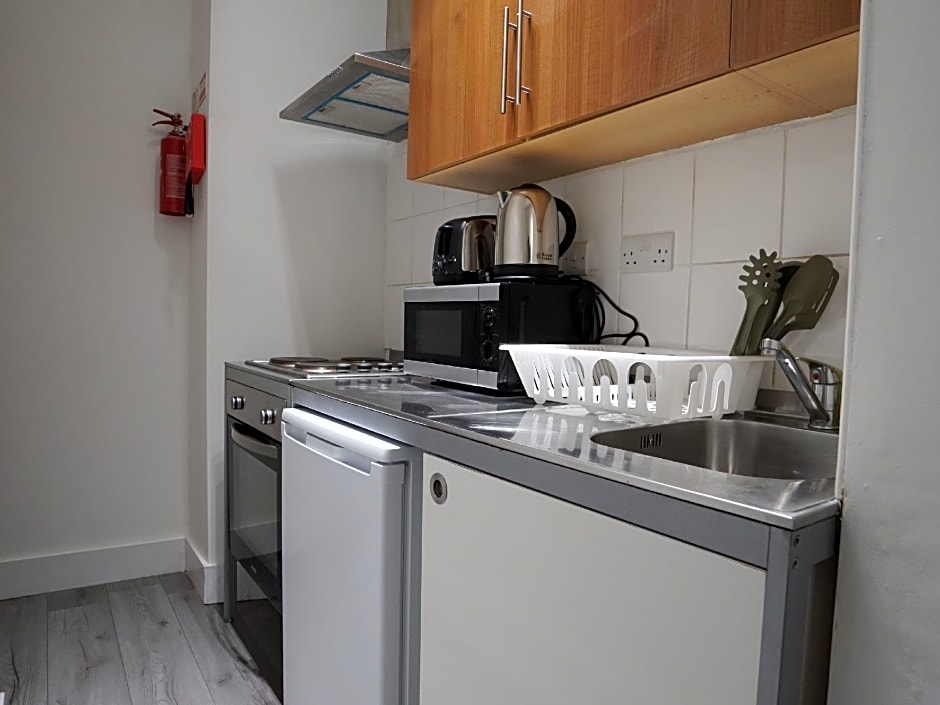 London Queens Apartments