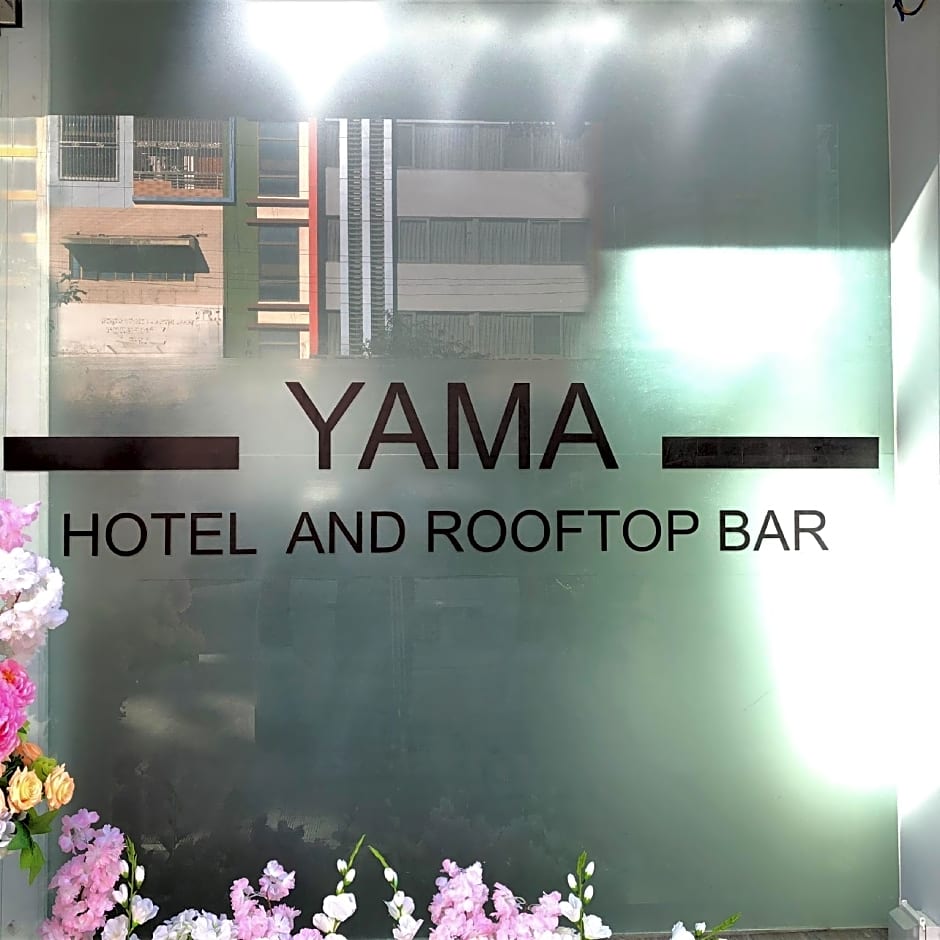 YAMA HOTEL & ROOFTOP BAR