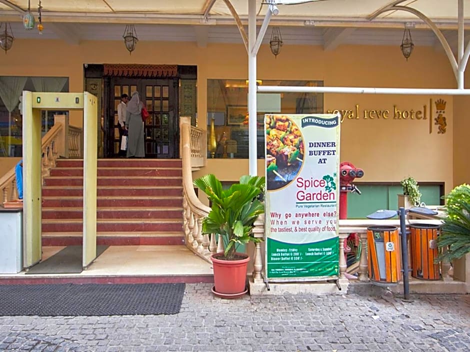 Royal Reve Hotel