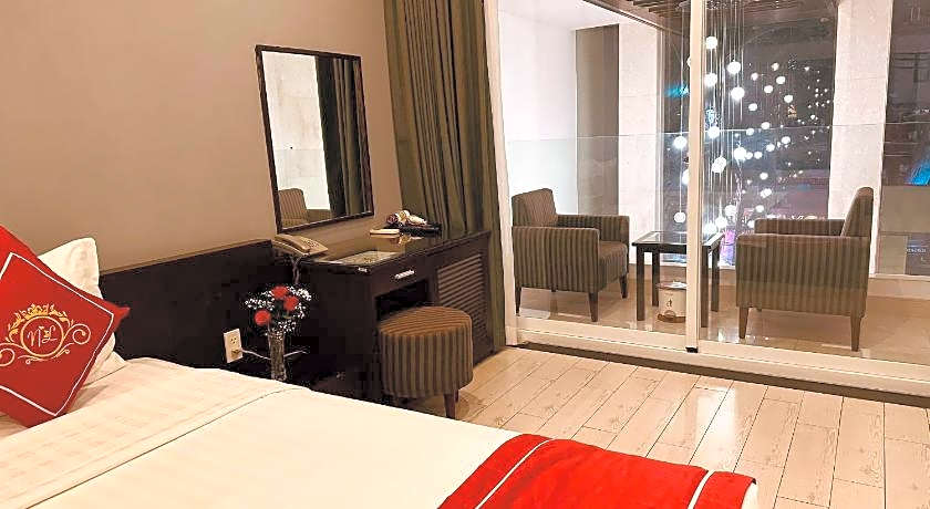 Ngoc Linh Luxury Hotel