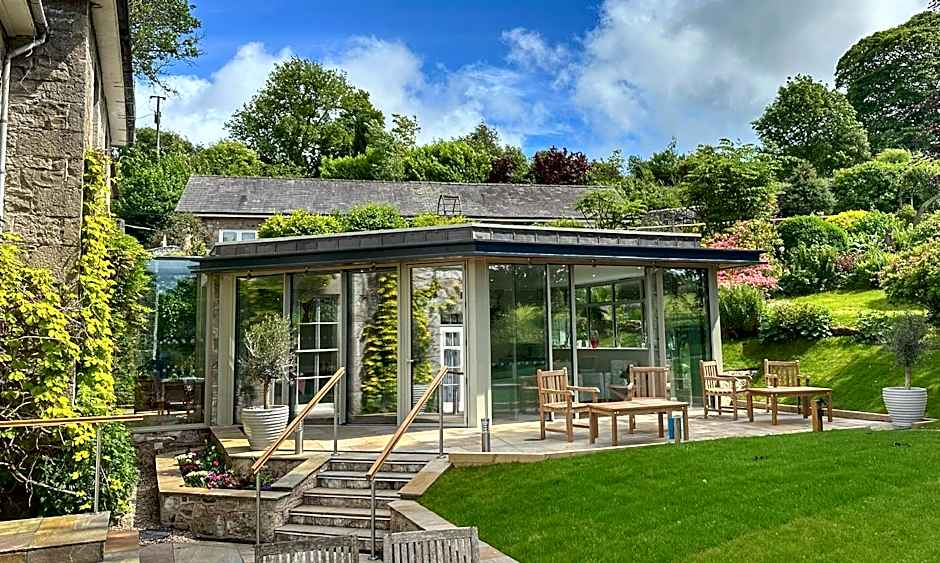Pen-Y-Dyffryn Country Hotel