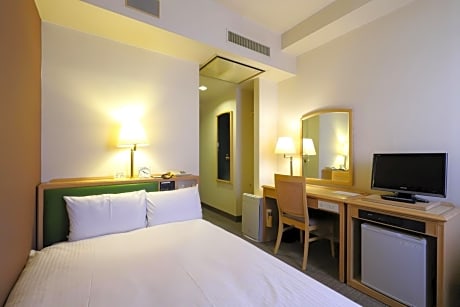 Single Room - Non-Smoking
