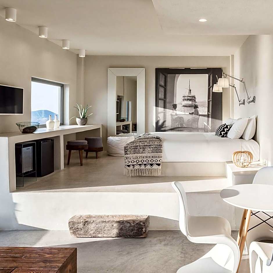 West East Suites