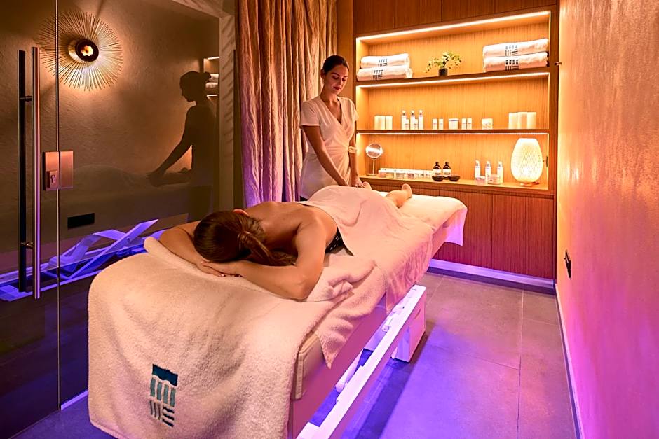 Time Boutique Hotel