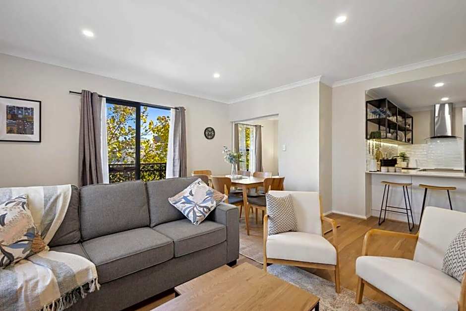 Jolly on James- 2BDR