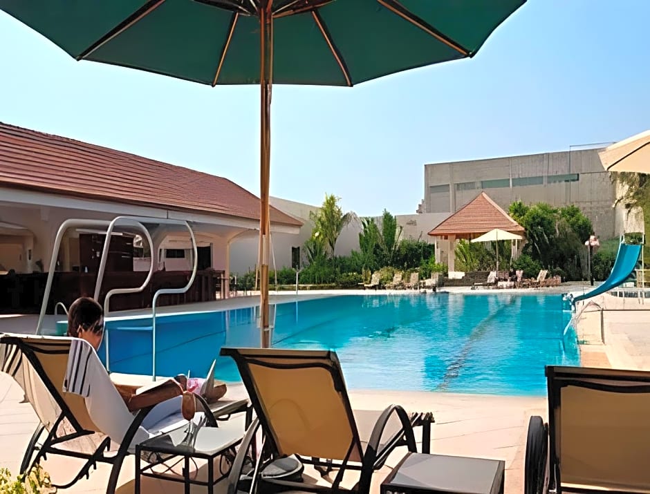 Ramada Plaza by Wyndham Karachi Airport Hotel