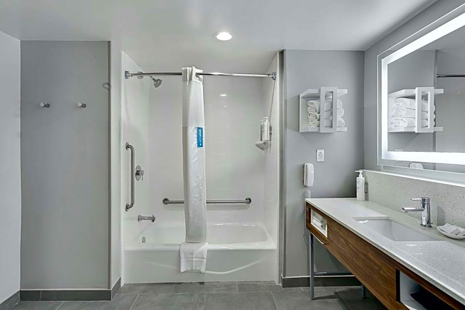 Hampton Inn By Hilton Houston-Pearland
