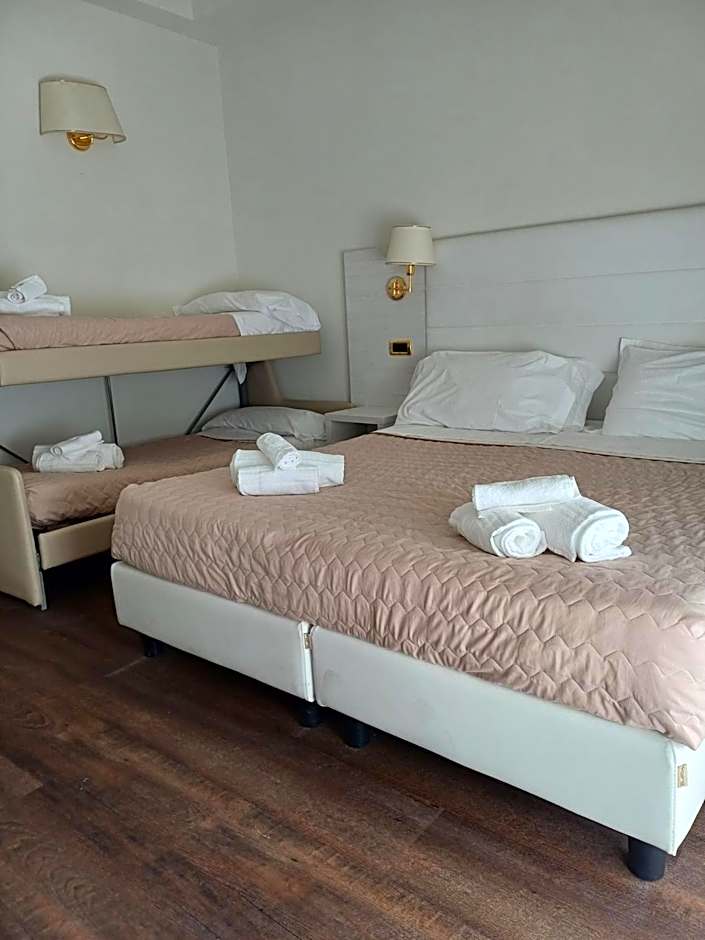 Hotel Imperial Beach - Dada Hotels