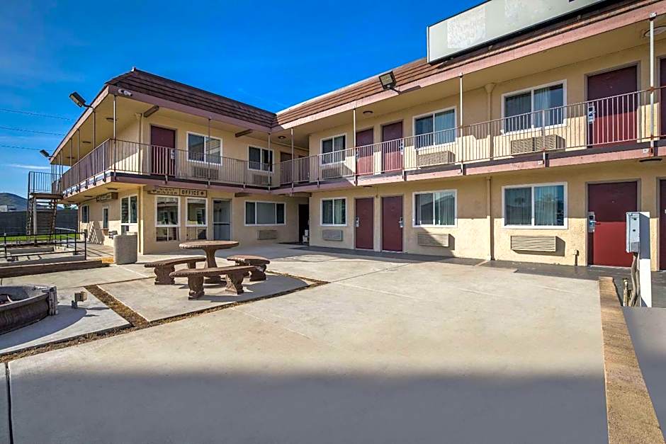 Rodeway Inn San Bernardino & Redlands