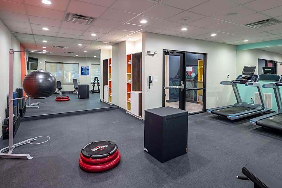 Tru by Hilton Garland, TX