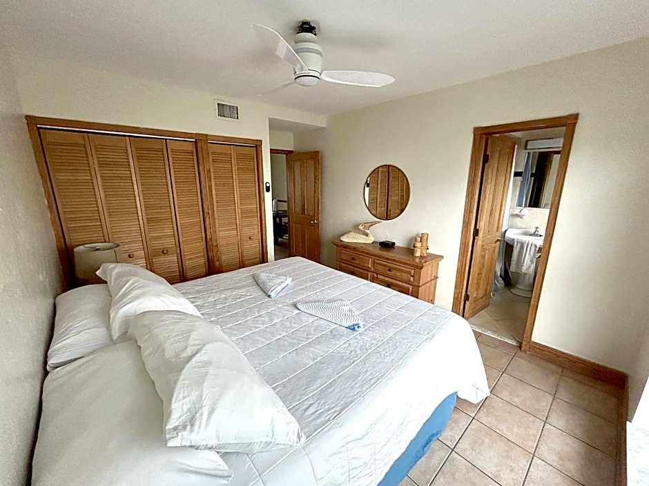 Shore View Hotel