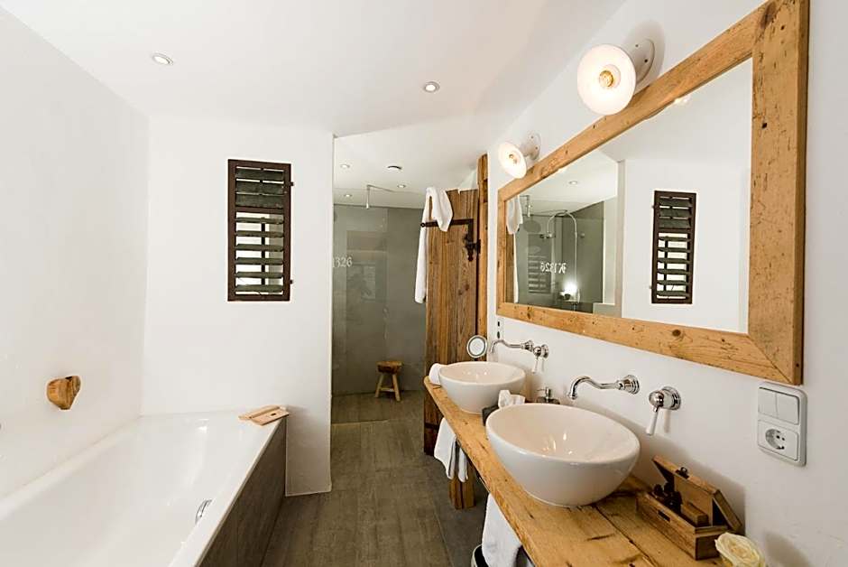 Hotel & Gourmetwirtshaus Kirchenwirt seit 1326