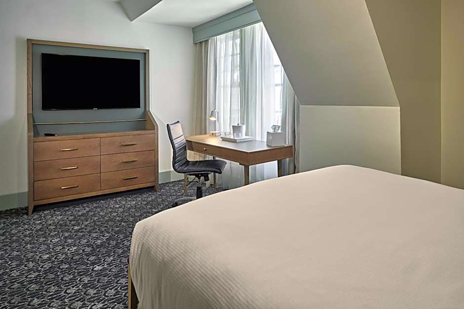The Partridge Inn Augusta Curio Collection by Hilton