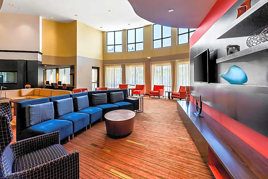 Sonesta Essential Junction City