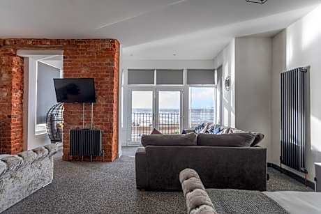 Junior Suite with Ocean View