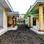 OYO 2371 Islami Family Residence