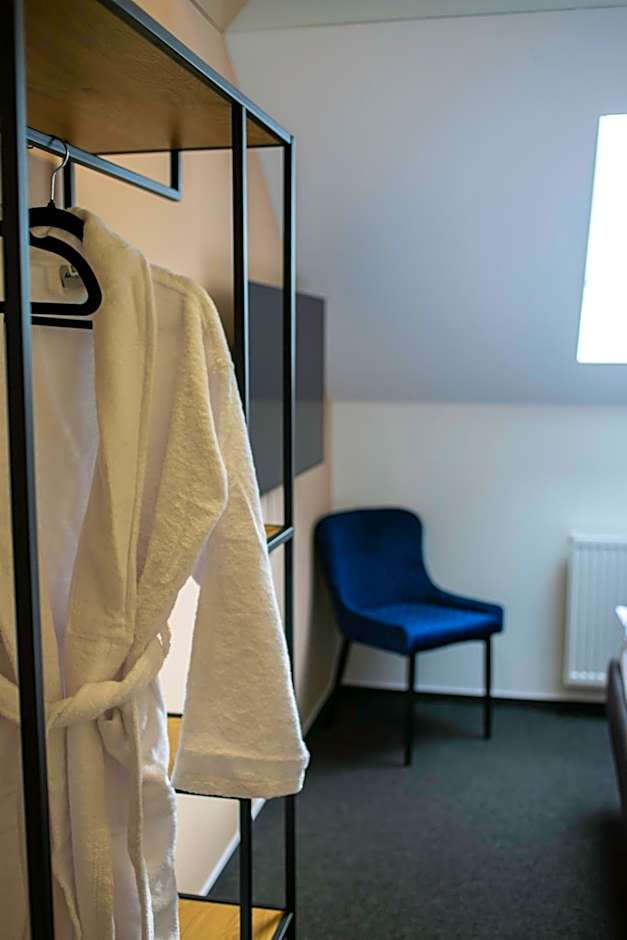 Golden Golem hotel & Spa