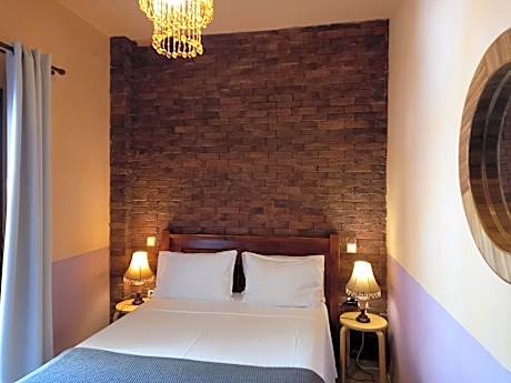 Budget Double Room with Shared Balcony