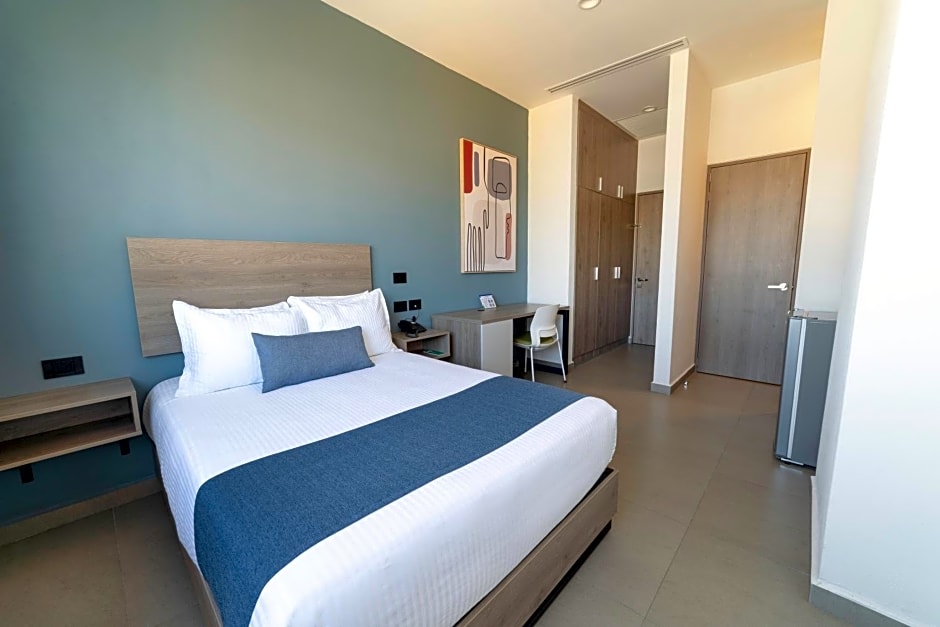 TH HOTEL & VIVIENDA