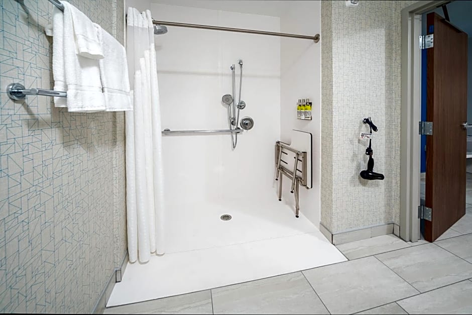 Holiday Inn Express and Suites Rock Hill By IHG
