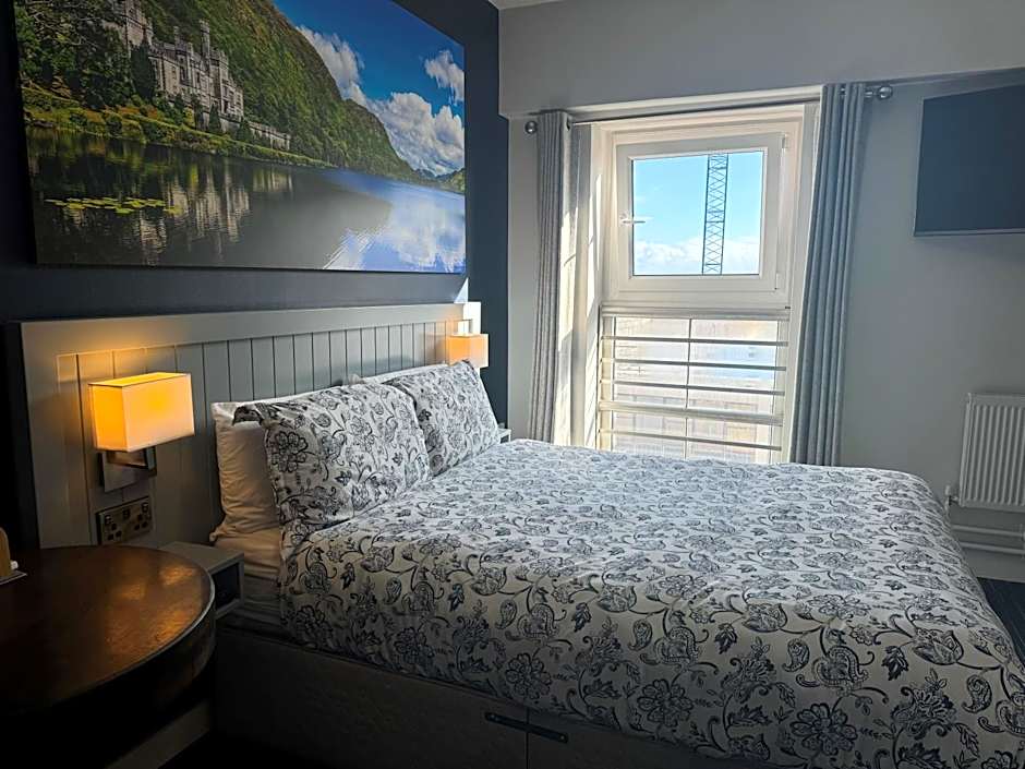 Kinlay Hostel Eyre Square