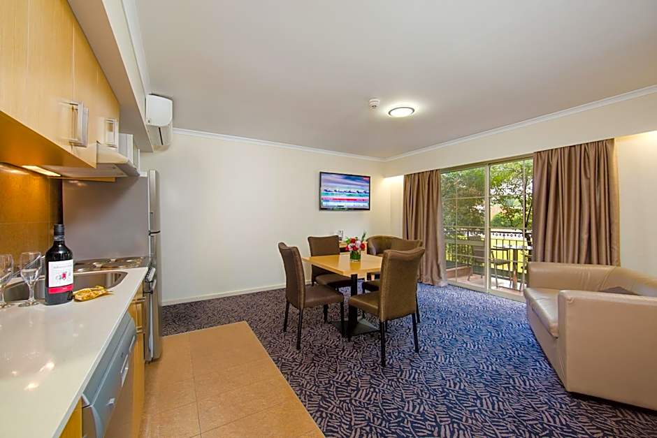 Best Western Plus Albury Hovell Tree