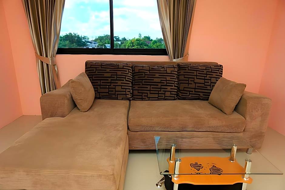 AIRBEST Gemtree Lampang Hotel