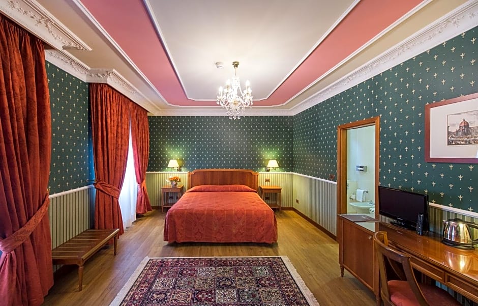 Strozzi Palace Hotel