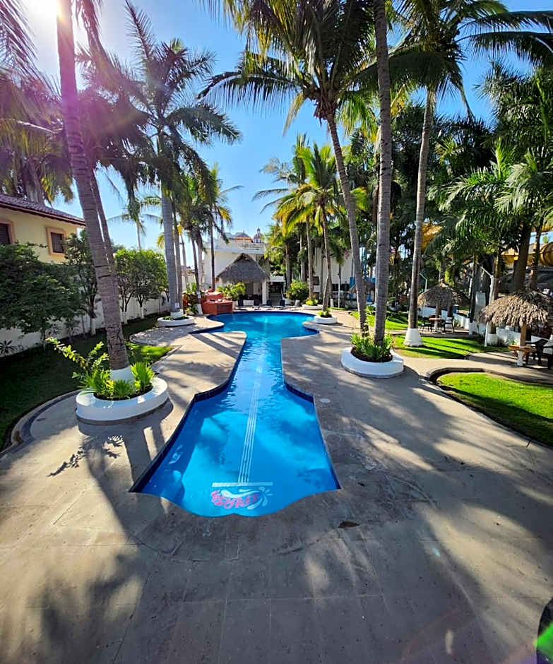 Splash Inn Nuevo Vallarta & Parque Acuatico