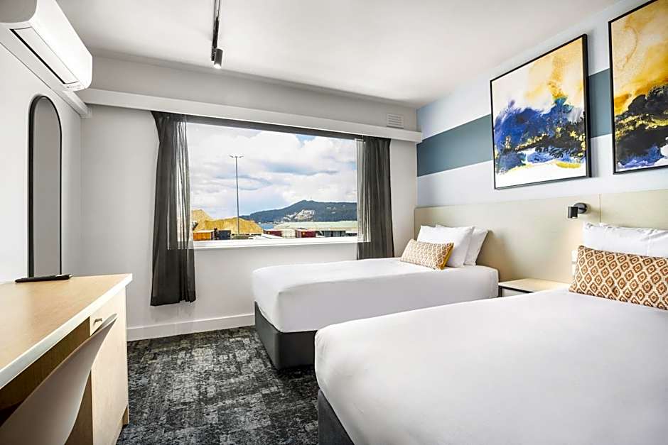 Burnie Central Townhouse Hotel