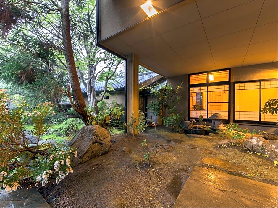 Yufuin Onsen Onyado Nakaya