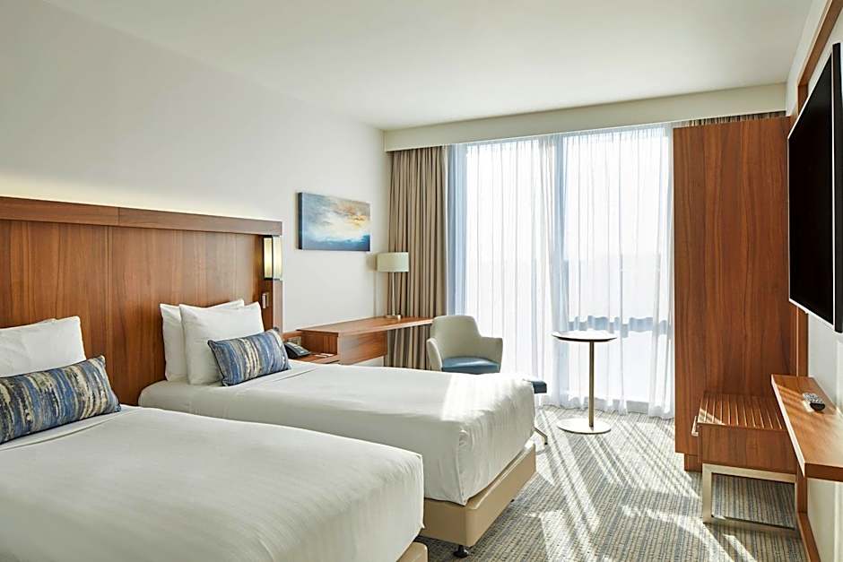 Courtyard by Marriott London Heathrow Airport