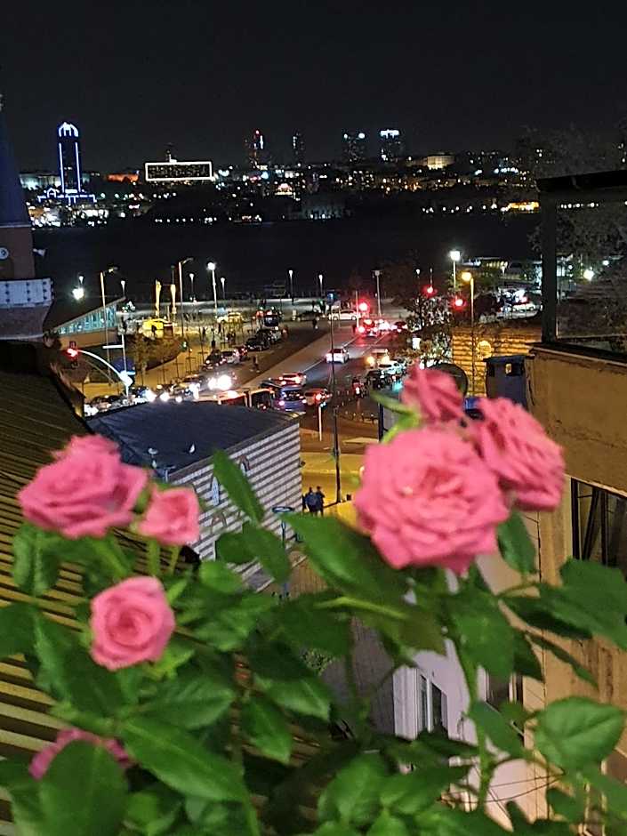 ÜSKÜDAR OTEL