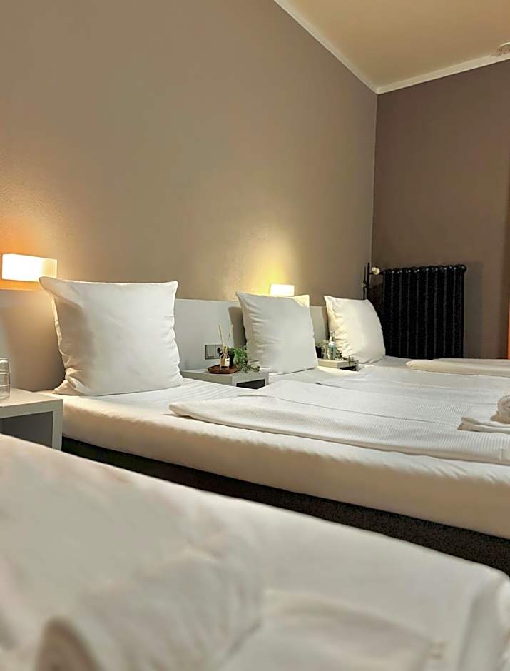 Colour Hotel