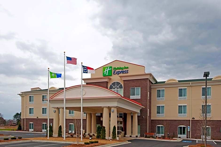 Holiday Inn Express Pembroke By IHG