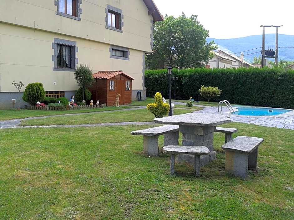 Viviendas Turisticas El Carrascal