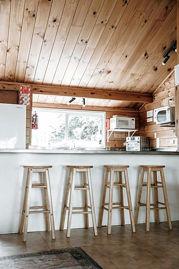 Tatahi Cove Back Packer