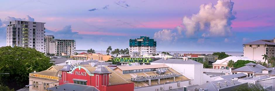 Inn Cairns Boutique Apartments