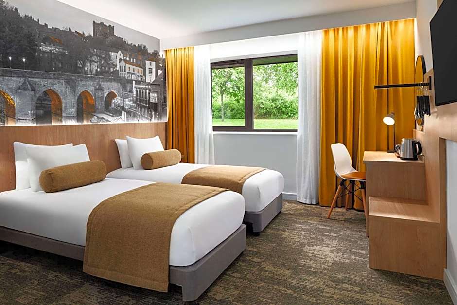 Super 8 by Wyndham Durham